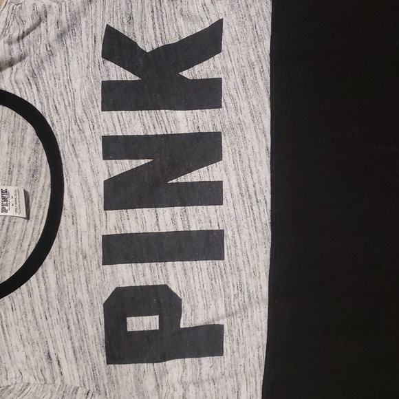 Victoria's Secret PINK 3 Quarter Sleeved T-Shirt - Picture 2 of 8
